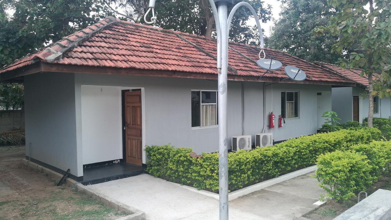 Friends Paradise Kilinochchi Exterior photo